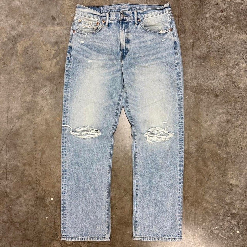 Y2K American Eagle 90s Straight Light Wash Distressed Jeans 31x28